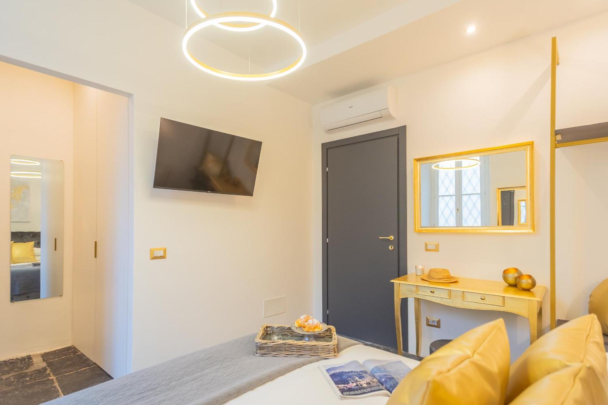 Como Dreams Apartments By Rent All Комо Экстерьер фото