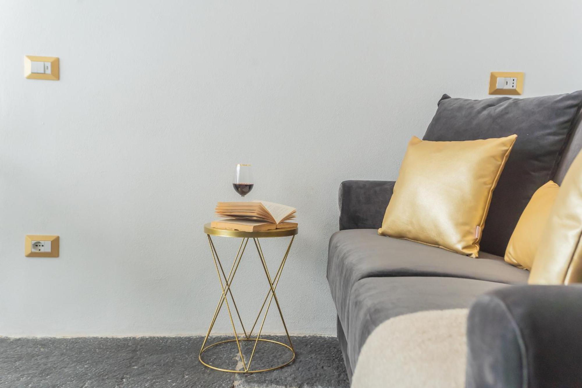 Como Dreams Apartments By Rent All Комо Экстерьер фото